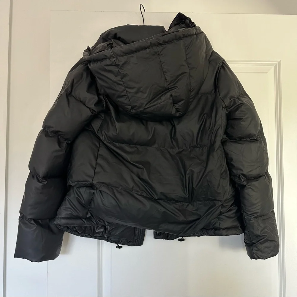 BCBGeneration (M) BCBG Black Matte Classic Quilted Puffer Winter Coat with Hood - Picture 8 of 13